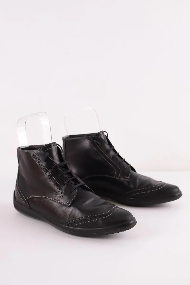 Baskets en cuir