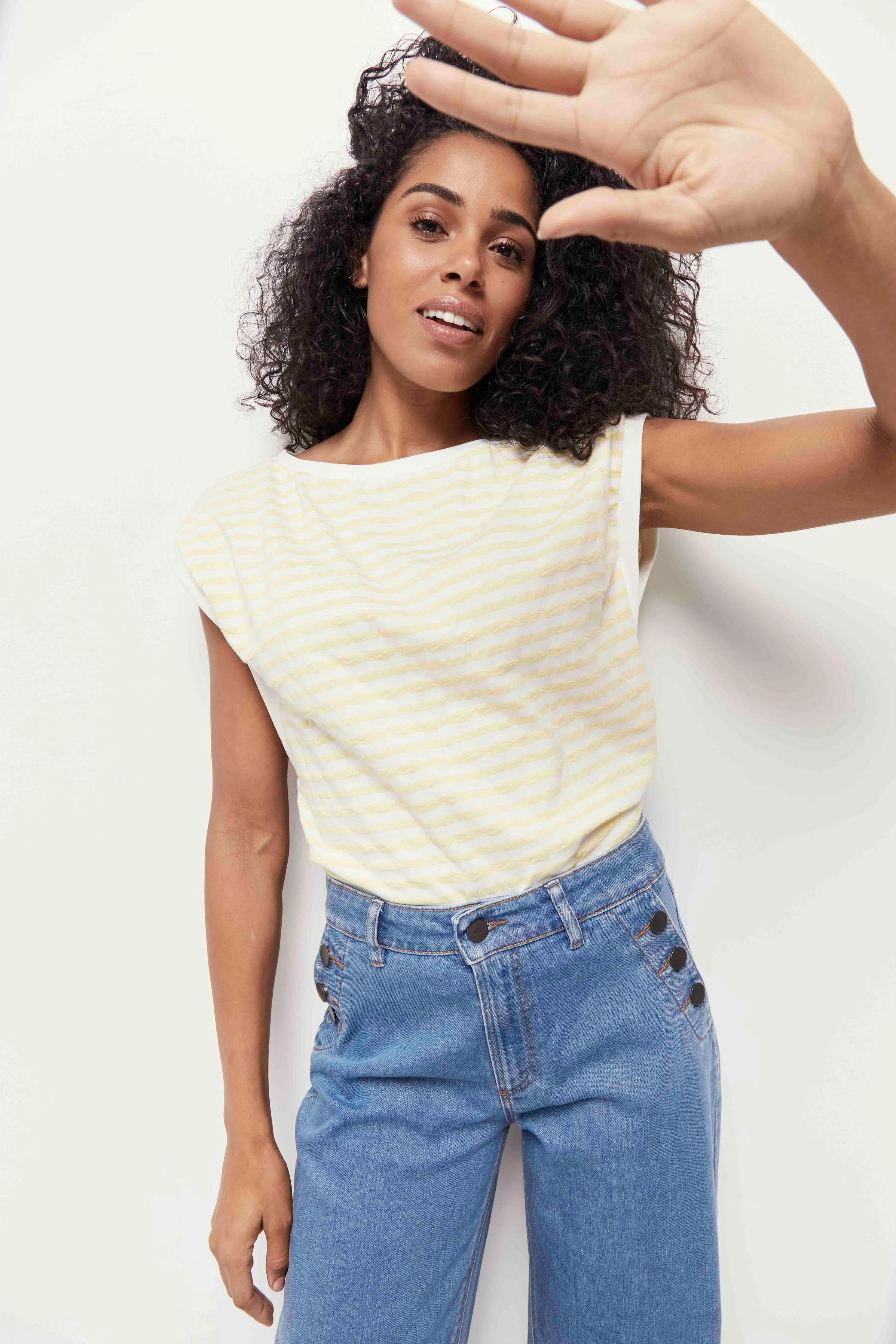 MARCIA - T-shirt écru jacquard à motif rayures jaunes