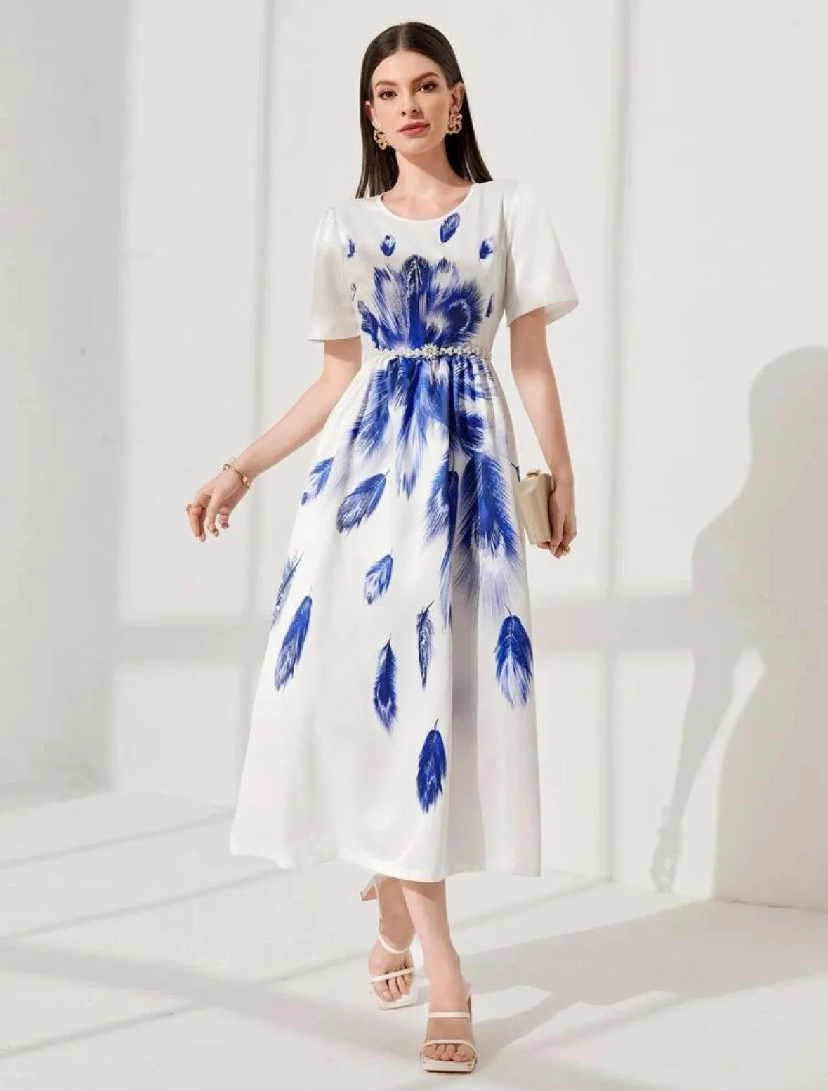 SHEIN Modely Graphic Print Puff Sleeve  Dress